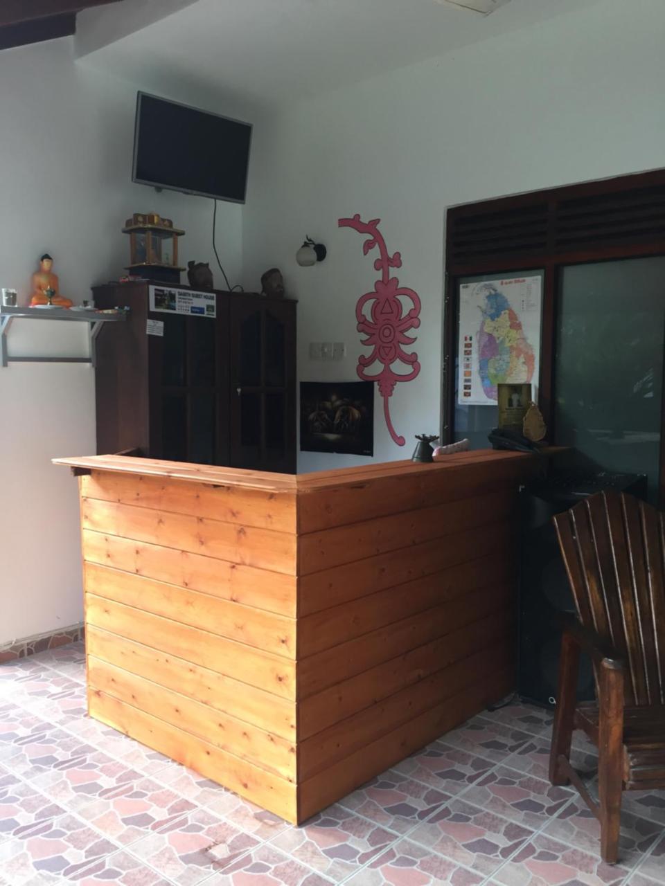 Damith Guest House Унаватуна Екстериор снимка