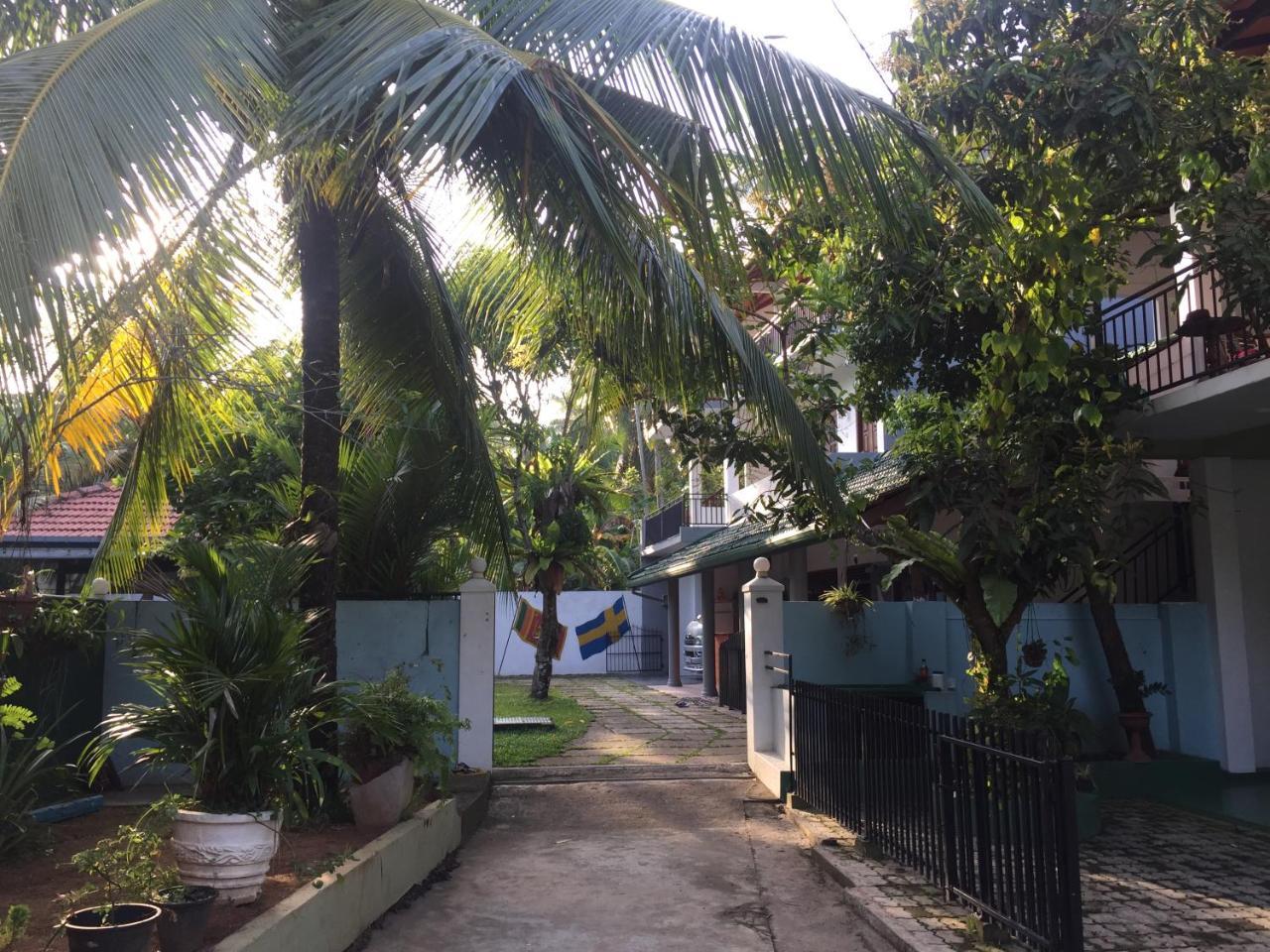Damith Guest House Унаватуна Екстериор снимка